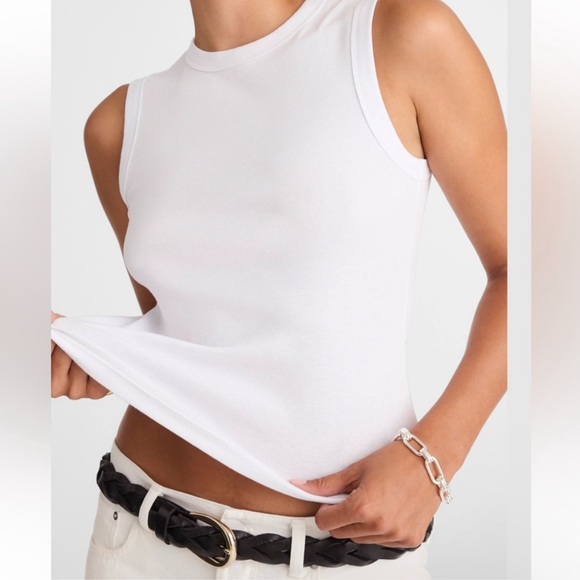 Madewell Tops - Madewell The '90s Crew Neck Tank